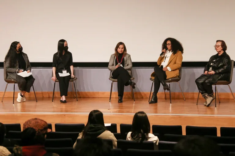 A panel discussion at the Neurodegenerative Disorders Awareness Night.