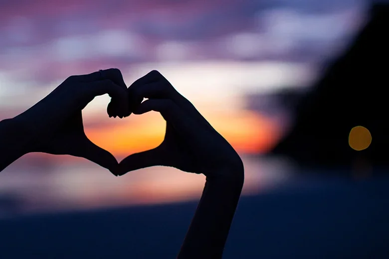 image-hands with heart shape-General Alzheimer's and Dementia evening caregiver support group 